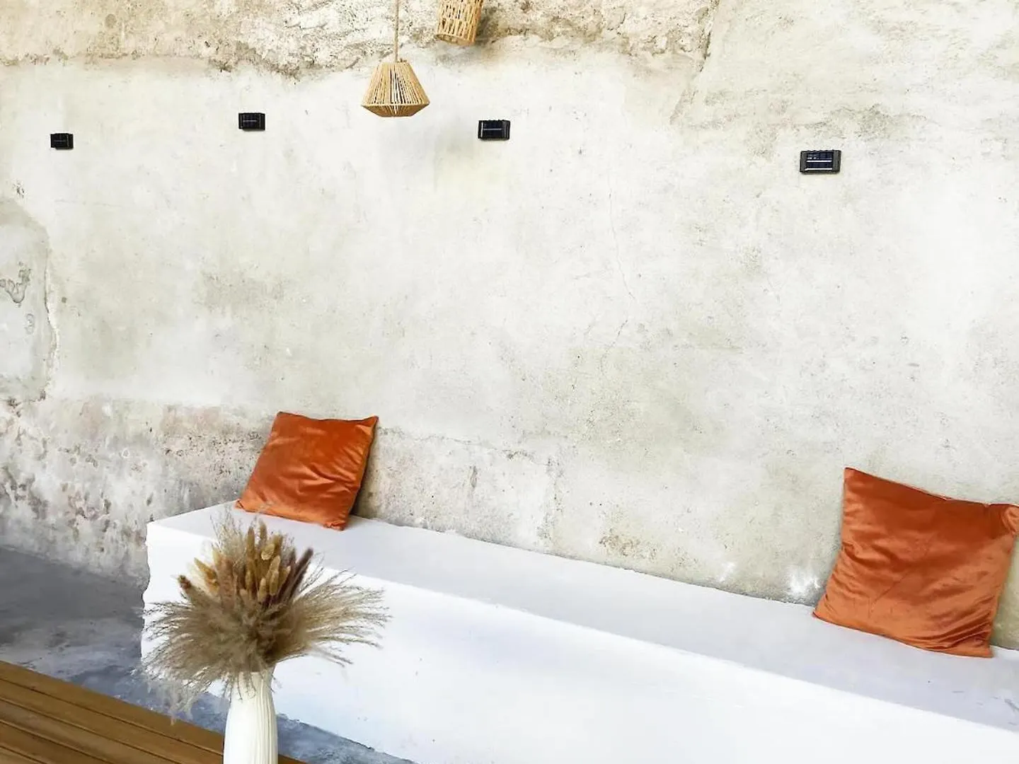 Loft Spa, Cour Arriere Privee Labruguière 0*,